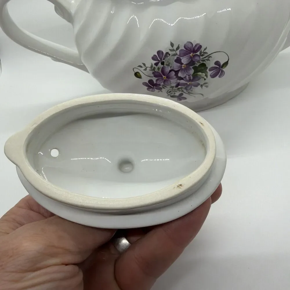 Arthur Wood & Son - 6432 - Violets Small Teapot - England